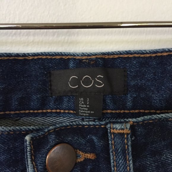 COS High Rise Wide Leg Cropped Jeans - Picture 4 of 7